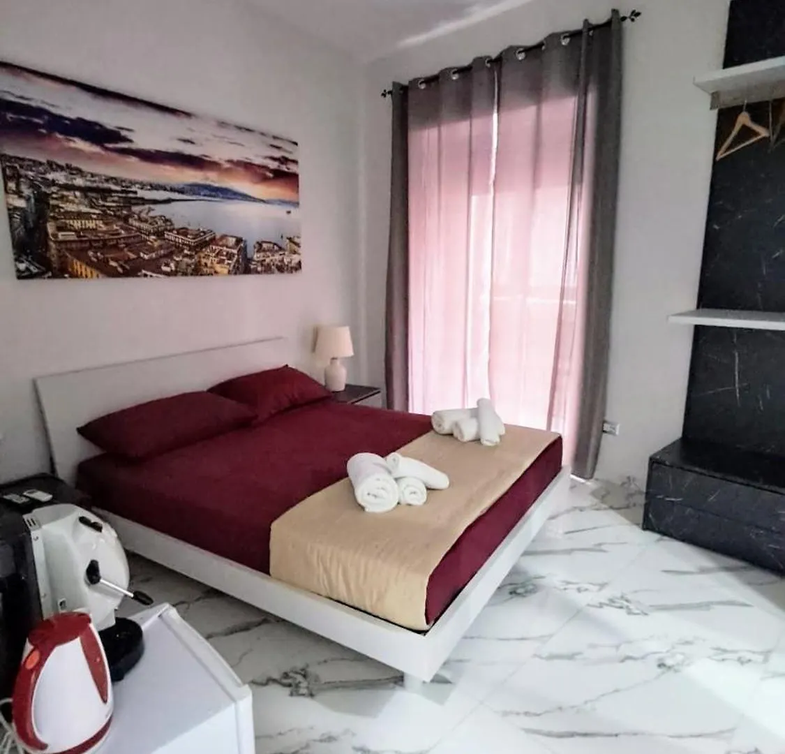 La Finestra Sul Borgo Hotel Naples 0*,  Italy
