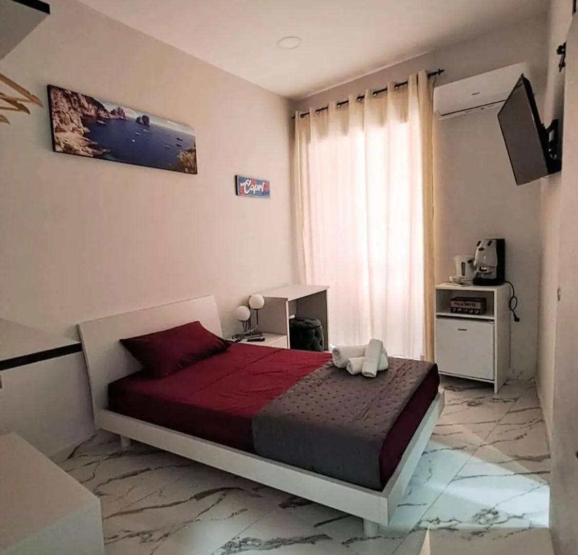 La Finestra Sul Borgo Hotel Naples 0*,  Italy