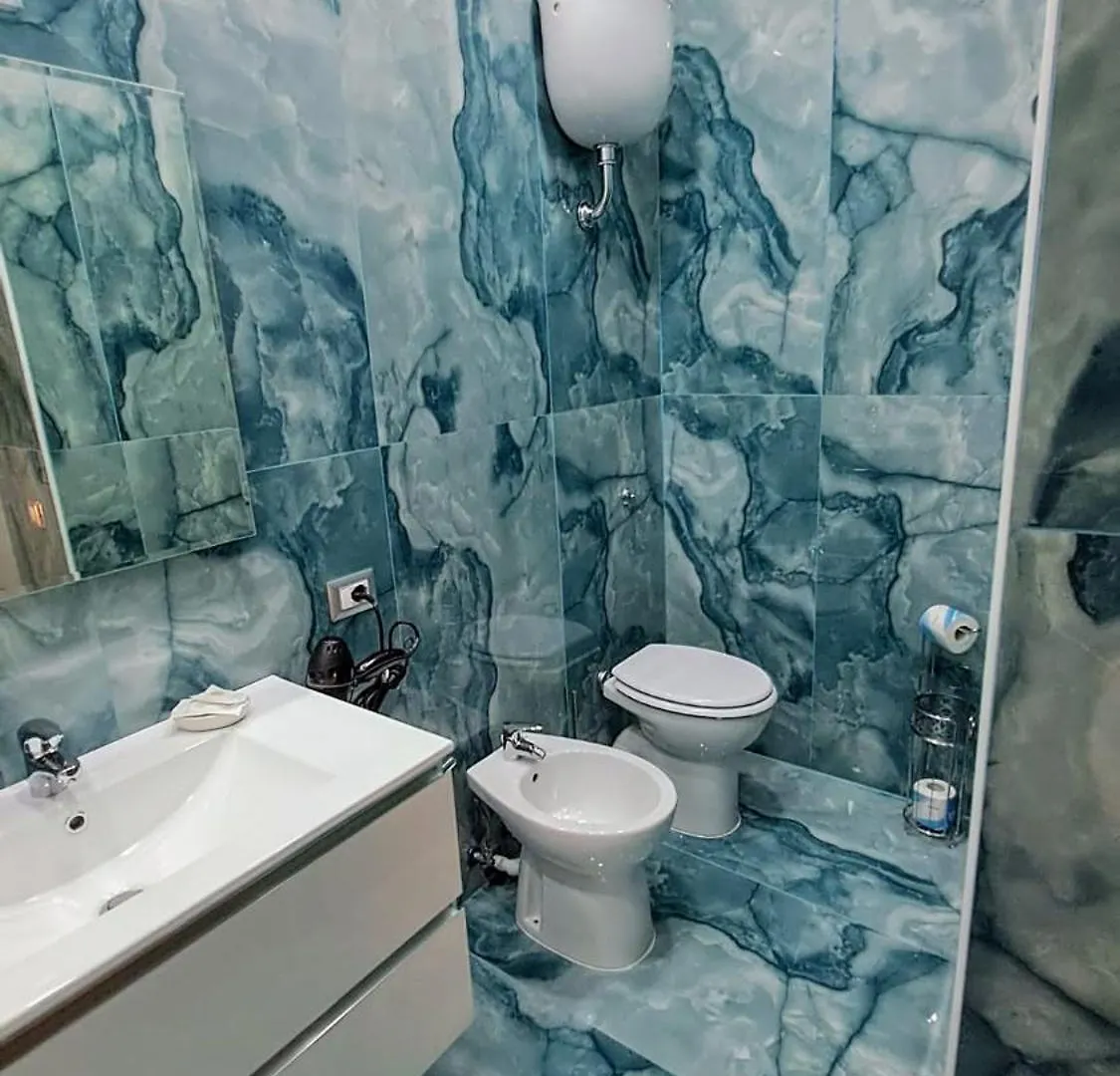 La Finestra Sul Borgo Hotel Naples 0*,  Italy